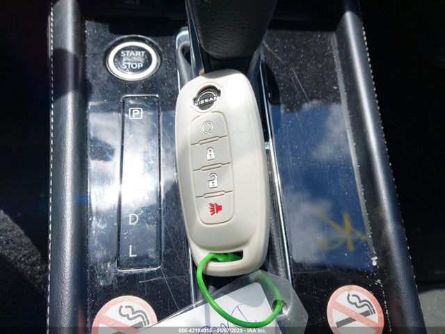 3N1CP5DV8PL567343 Nissan Kicks Sr Xtronic Cvt