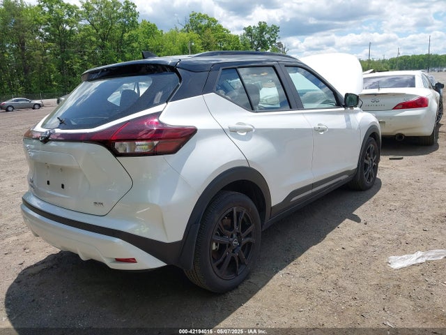 3N1CP5DV8PL567343 Nissan Kicks Sr Xtronic Cvt