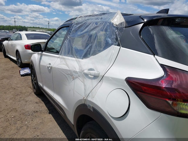 3N1CP5DV8PL567343 Nissan Kicks Sr Xtronic Cvt