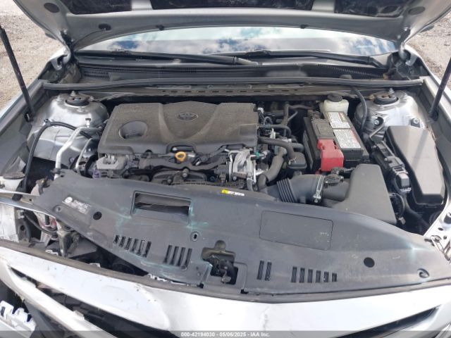 4T1B11HK8JU649942 Toyota CAMRY SE