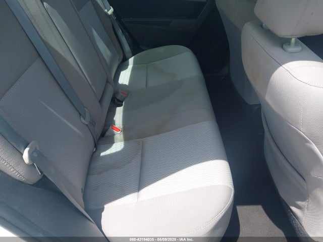 2T1BURHE8GC594242 Toyota COROLLA LE