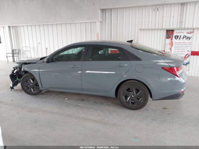 KMHLM4AJ9PU044562 Hyundai Elantra Hybrid Blue