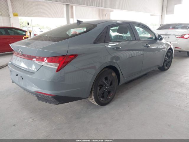 KMHLM4AJ9PU044562 Hyundai Elantra Hybrid Blue