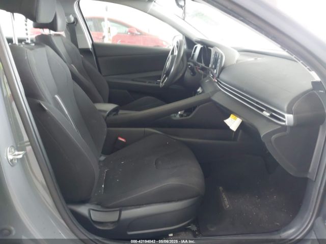 KMHLM4AJ9PU044562 Hyundai Elantra Hybrid Blue