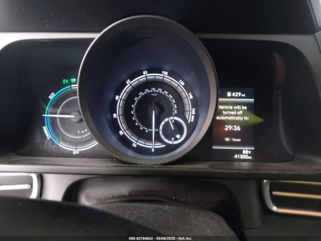 KMHLM4AJ9PU044562 Hyundai Elantra Hybrid Blue