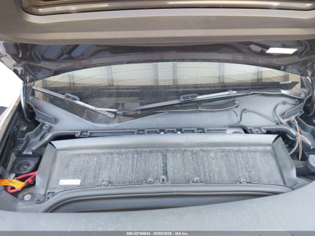 2024 TESLA MODEL Y 7SAYGDEE7RA229591 Photo 9
