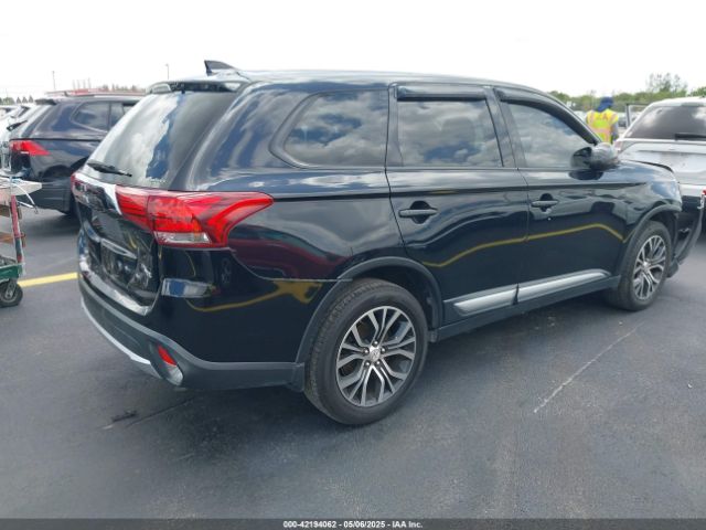 JA4AZ2A3XHZ052168 Mitsubishi Outlander Es