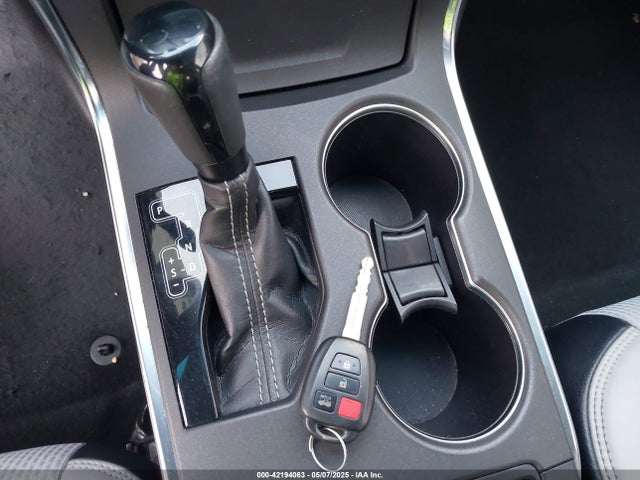 4T1BF1FK1GU173840 Toyota CAMRY SE