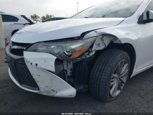 4T1BF1FK1GU173840 Toyota CAMRY SE