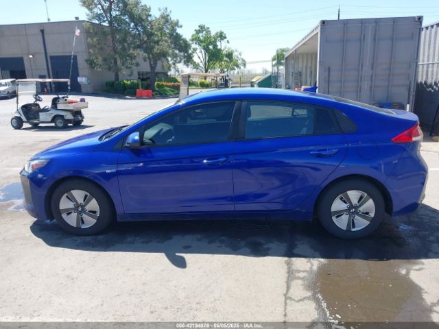 KMHC65LC8KU170791 Hyundai Ioniq Hybrid Blue