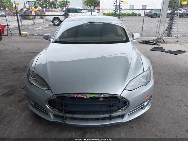 5YJSA1H12EFP32213 Tesla MODEL S