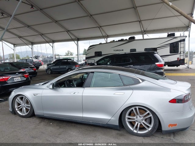5YJSA1H12EFP32213 Tesla MODEL S