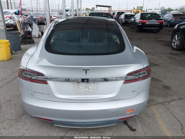5YJSA1H12EFP32213 Tesla MODEL S