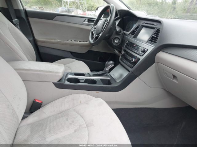 5NPE24AF2GH283315 Hyundai SONATA SE