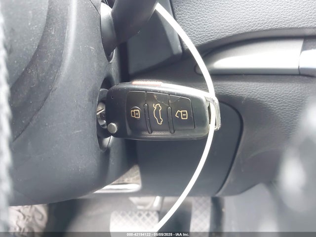 2016 AUDI A3 WAUA7GFF5G1054271 Photo 10
