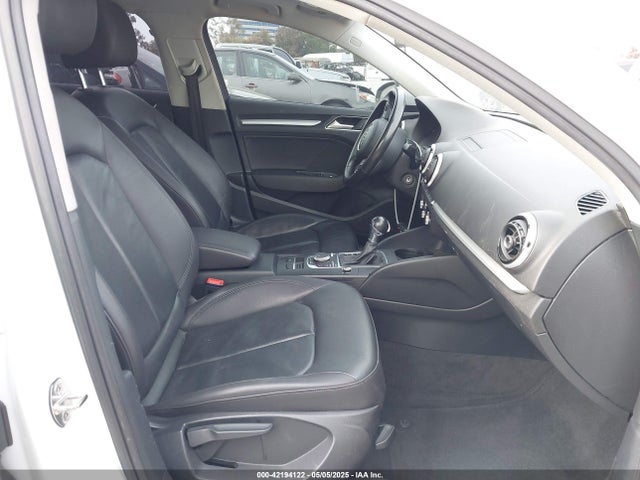 2016 AUDI A3 WAUA7GFF5G1054271 Photo 4