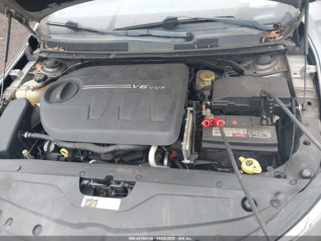 1C3CCCCG0FN524571 Chrysler 200 C