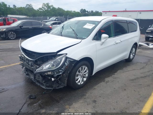 2018 CHRYSLER PACIFICA 2C4RC1FG1JR271584 Photo 1