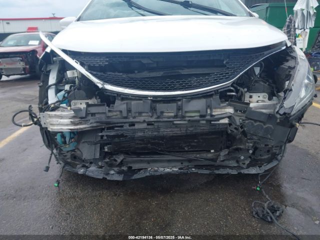 2018 CHRYSLER PACIFICA 2C4RC1FG1JR271584 Photo 5