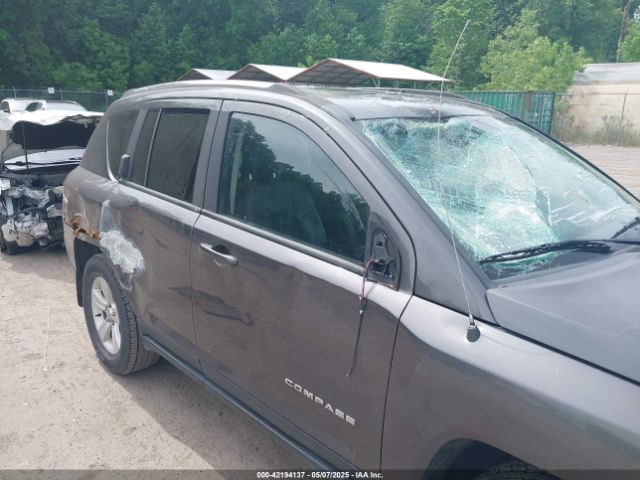 1C4NJDEB8ED862368 Jeep Compass Latitude