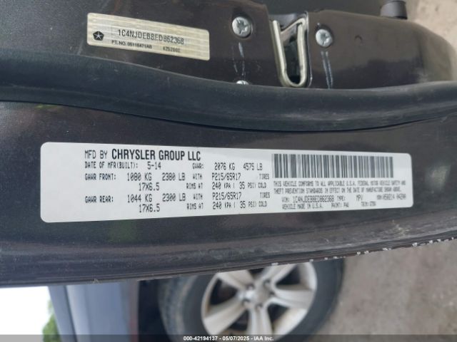 1C4NJDEB8ED862368 Jeep Compass Latitude