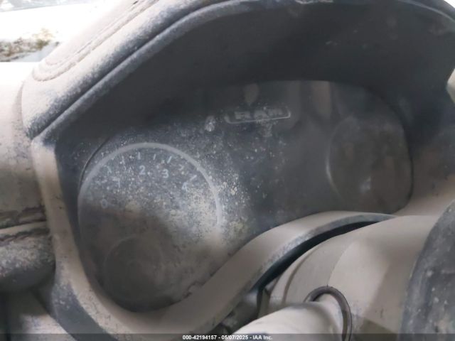 1C6SRFJT3NN342702 RAM 1500 Laramie  4x4 5'7 Box