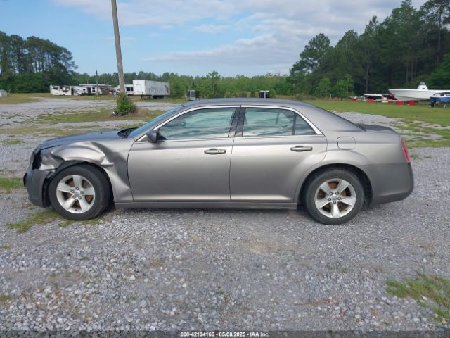 2C3CCAAG5EH340564 Chrysler 300