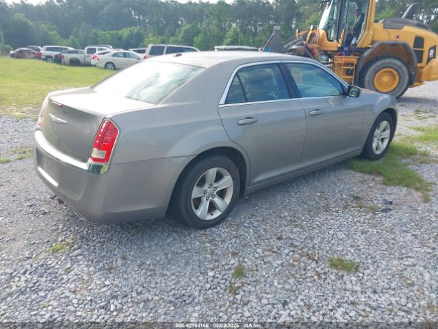 2C3CCAAG5EH340564 Chrysler 300