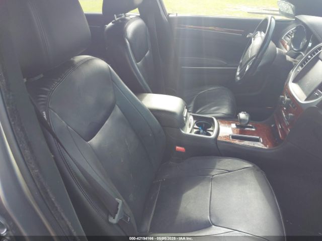 2C3CCAAG5EH340564 Chrysler 300