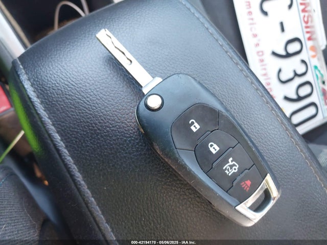 1G1BE5SM5H7156277 Chevrolet Cruze Lt Auto