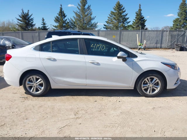1G1BE5SM5H7156277 Chevrolet Cruze Lt Auto