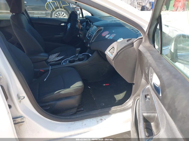 1G1BE5SM5H7156277 Chevrolet Cruze Lt Auto