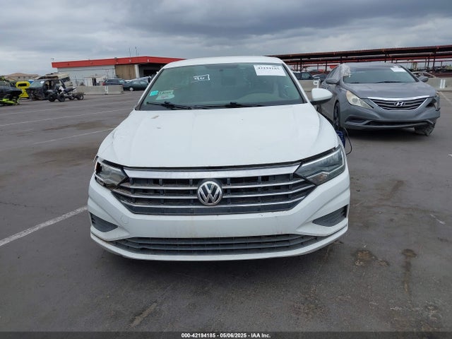3VWN57BUXKM266106 Volkswagen Jetta 1.4t S