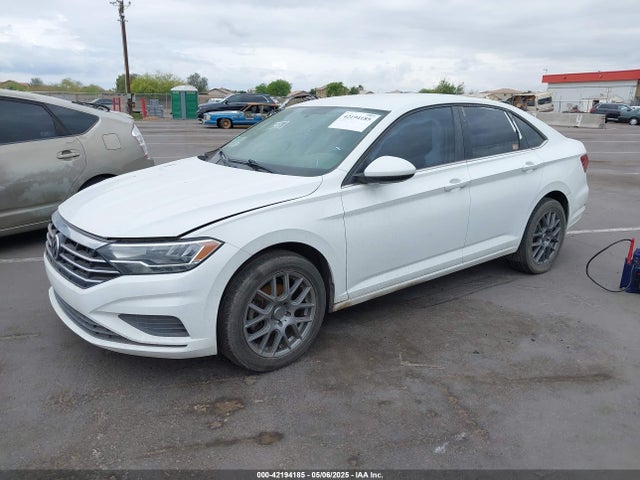3VWN57BUXKM266106 Volkswagen Jetta 1.4t S