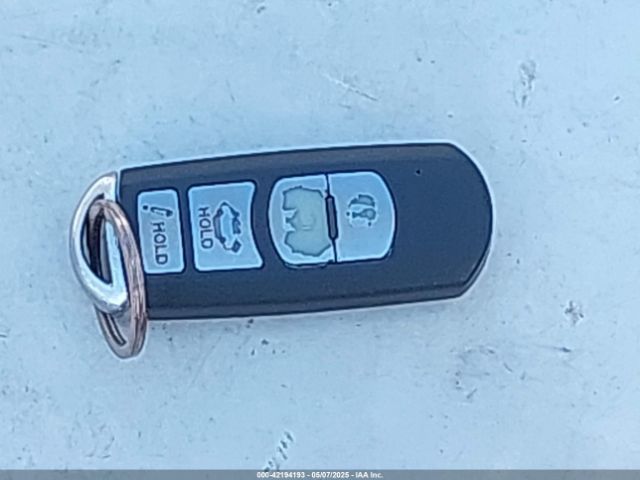 3MYDLBYVXHY189084 Toyota YARIS IA