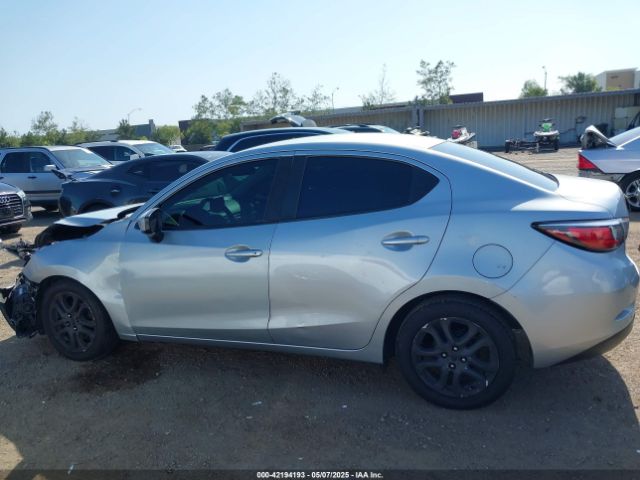 3MYDLBYVXHY189084 Toyota YARIS IA