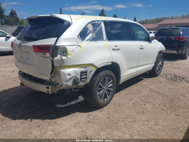 5TDJZRFH9HS387099 Toyota Highlander Xle