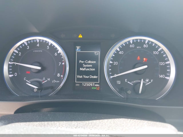 5TDJZRFH9HS387099 Toyota Highlander Xle
