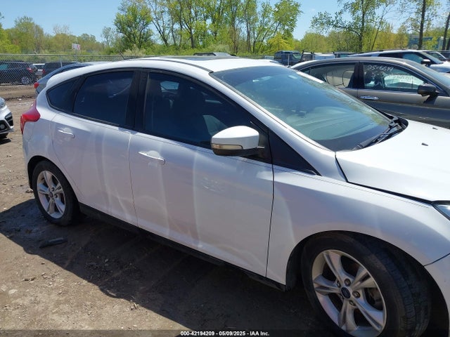 1FADP3K20EL417255 Ford FOCUS SE