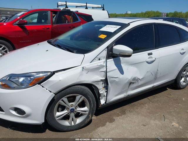 1FADP3K20EL417255 Ford FOCUS SE