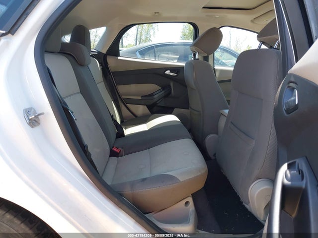1FADP3K20EL417255 Ford FOCUS SE