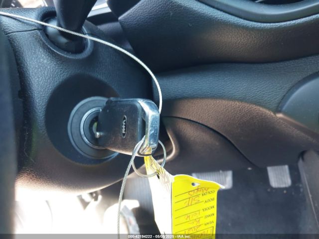 3KPF24AD3ME353116 KIA Forte Lxs