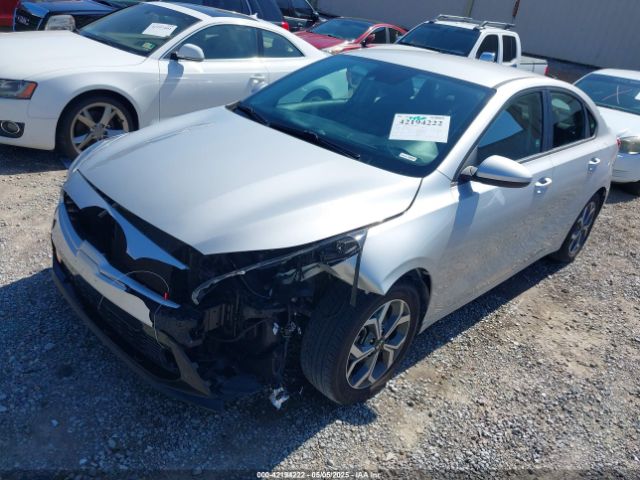 3KPF24AD3ME353116 KIA Forte Lxs