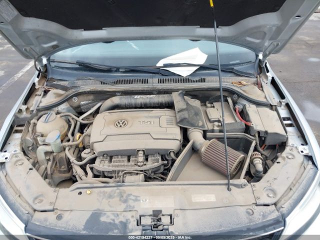 3VWD17AJ1FM235119 Volkswagen Jetta 1.8t Se