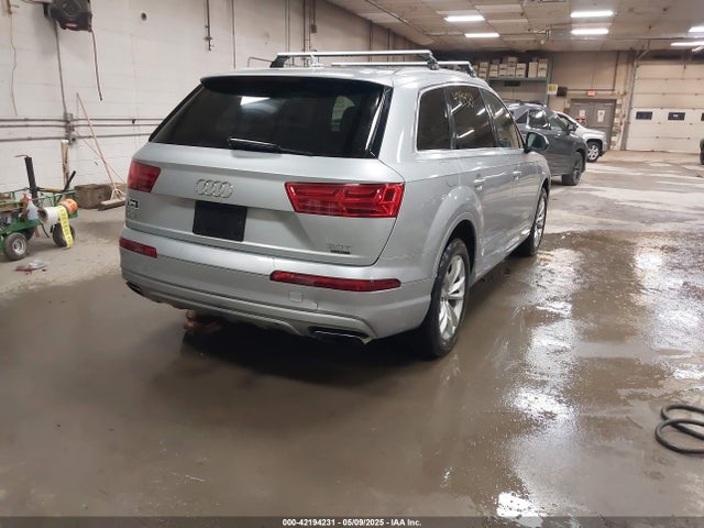 2017 AUDI Q7 WA1LAAF79HD039429 Photo 3