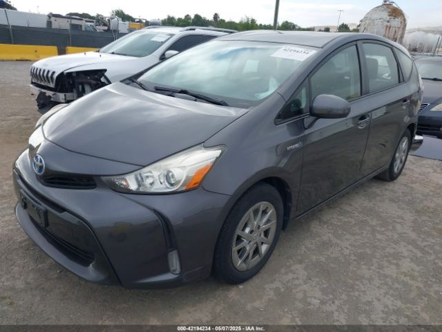 JTDZN3EU9FJ029814 Toyota Prius V Four