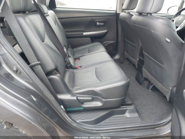 JTDZN3EU9FJ029814 Toyota Prius V Four