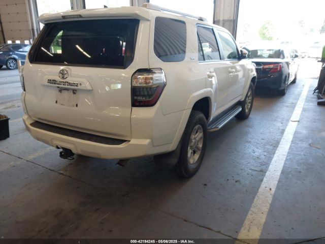 2015 TOYOTA 4RUNNER JTEBU5JR4F5276275 Photo 3
