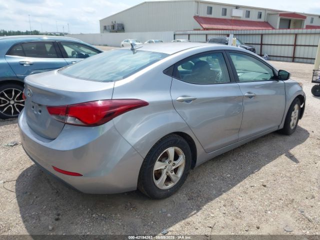 5NPDH4AE7FH559813 Hyundai ELANTRA SE