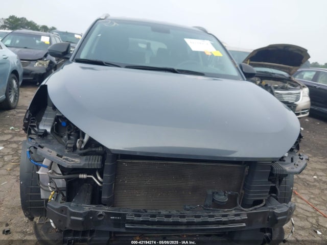 KM8J3CA45HU387000 Hyundai TUCSON SE